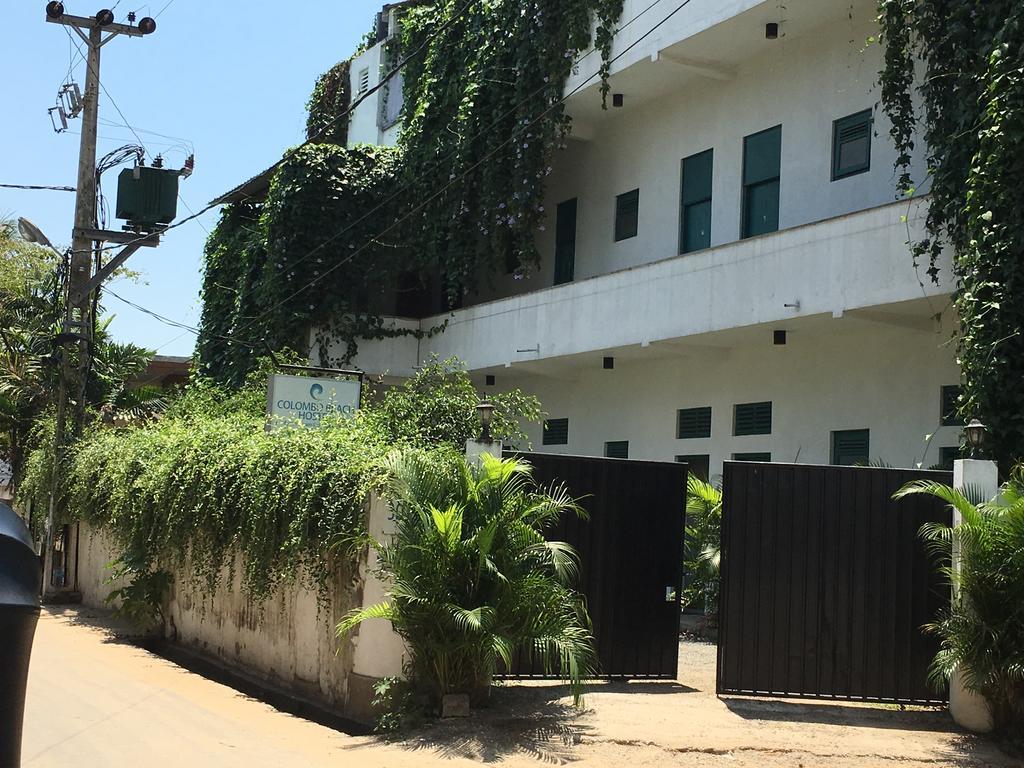 Colombo Beach Hostel Dehiwala-Mount Lavinia Kültér fotó